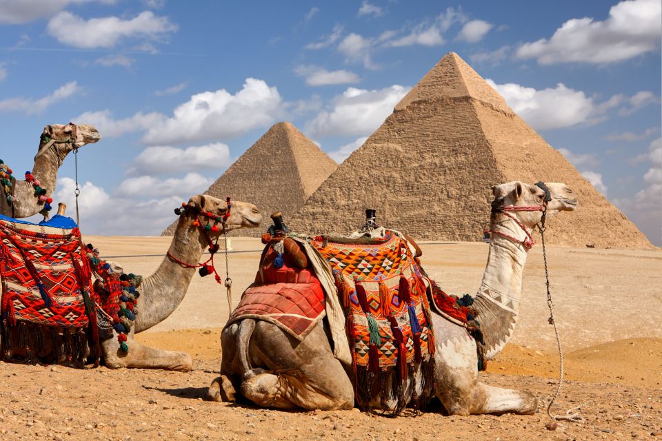 Half Day to visit Giza Pyramids and Sphinx