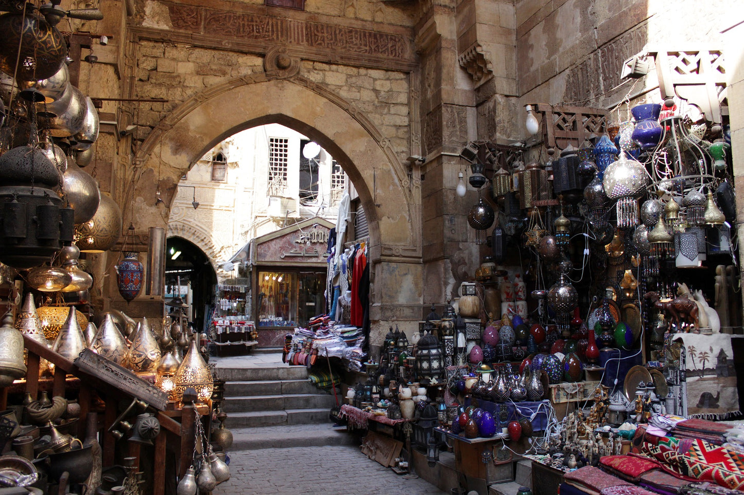 Full Day Tour in Cairo (Pyramids, Sphinx, Museum, Khan El Khalili)